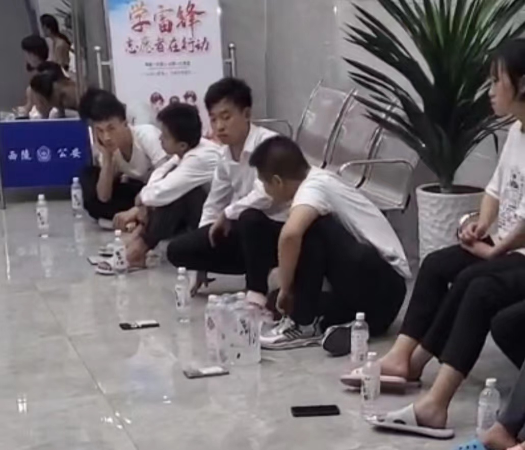 樊京刚反传销寻人团队:宜昌北派传销中解救太原小伙 樊京刚反传销寻人团队:宜昌北派传销中解救太原小伙